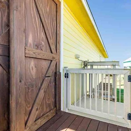 Beach House With Ocean View Surfside Beach Ngoại thất bức ảnh