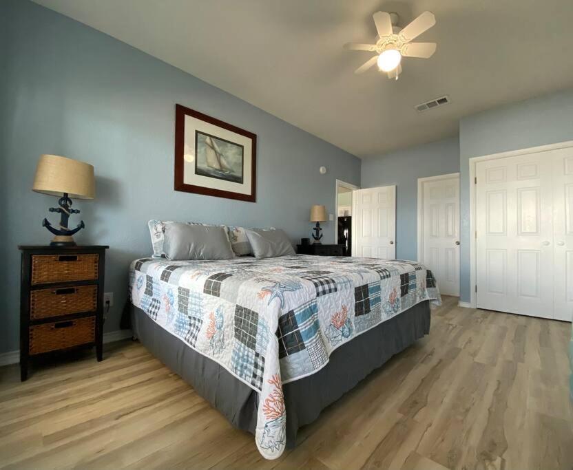 Beach House With Ocean View Surfside Beach Ngoại thất bức ảnh